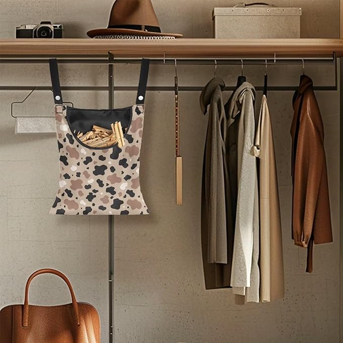Clothes Pin Hanging Bag, Clothes Pins Bag Holder Outdoor Stylish Clothespin Bag with Hanging Rope for Clothespin - Cow Pattern