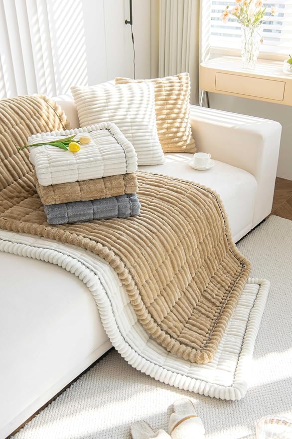 OTOB Dog Couch Covers for 3 Cushion Washable Non Slip Plush Pet Friendly Bed Mat Sofa Cover for Dogs, All Seasons Cozy Soft Fuzzy Furniture Protector Sofa Slipcovers (Matcha Green, 27.6" x 59.1")