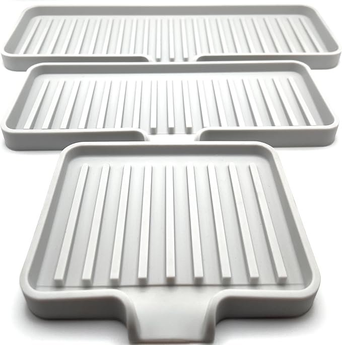 Happitasa Silicone Soap Dish Tray and Sponge Holder with Drain Chute | Bathroom and Kitchen Sink Organizer Caddy (Light Grey, 12"x4", 7.4 Ounces)